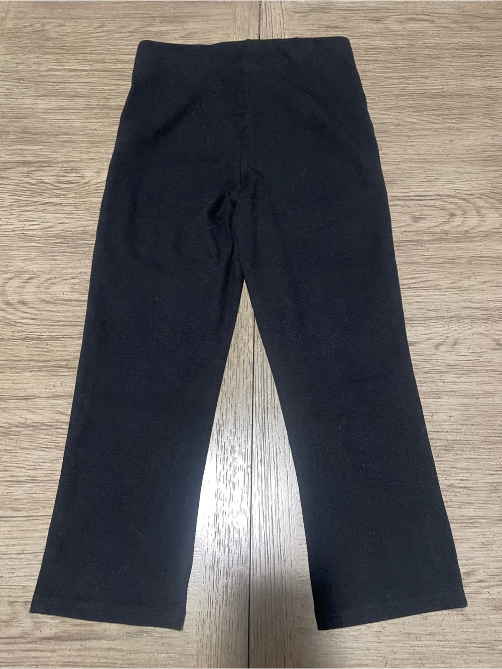Simply Vera, Vera Wang women’s black cropped leggings